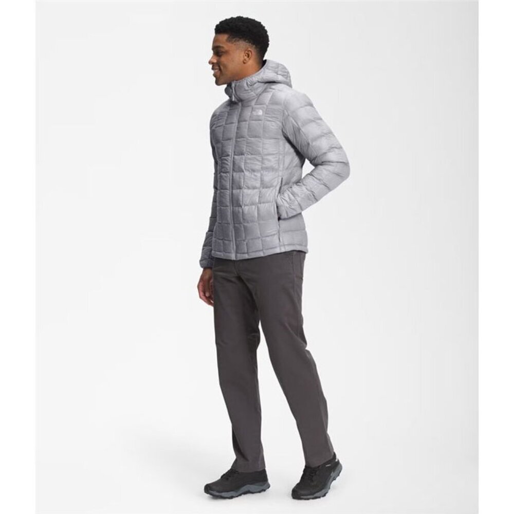 The North Face ThermoBall Eco Hoodie 2.0 - Picture 7 of 9